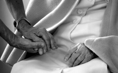 Fin de vie en ESSMS : un enjeu de qualité au cœur de l’actualité